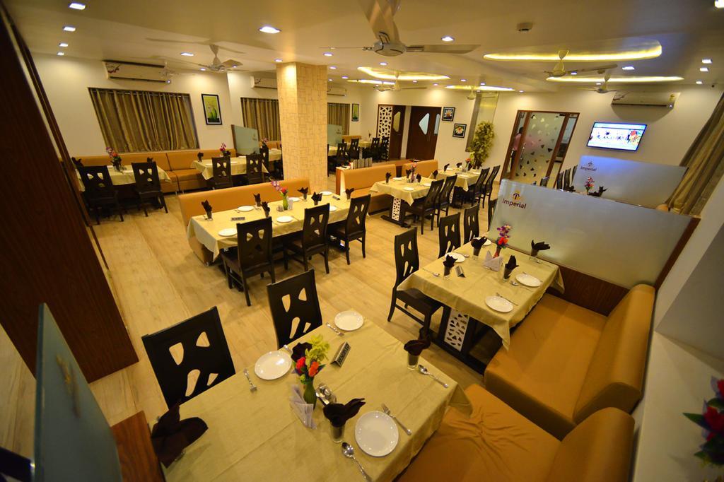 The Grand Imperial Hotel Morbi ภายนอก รูปภาพ